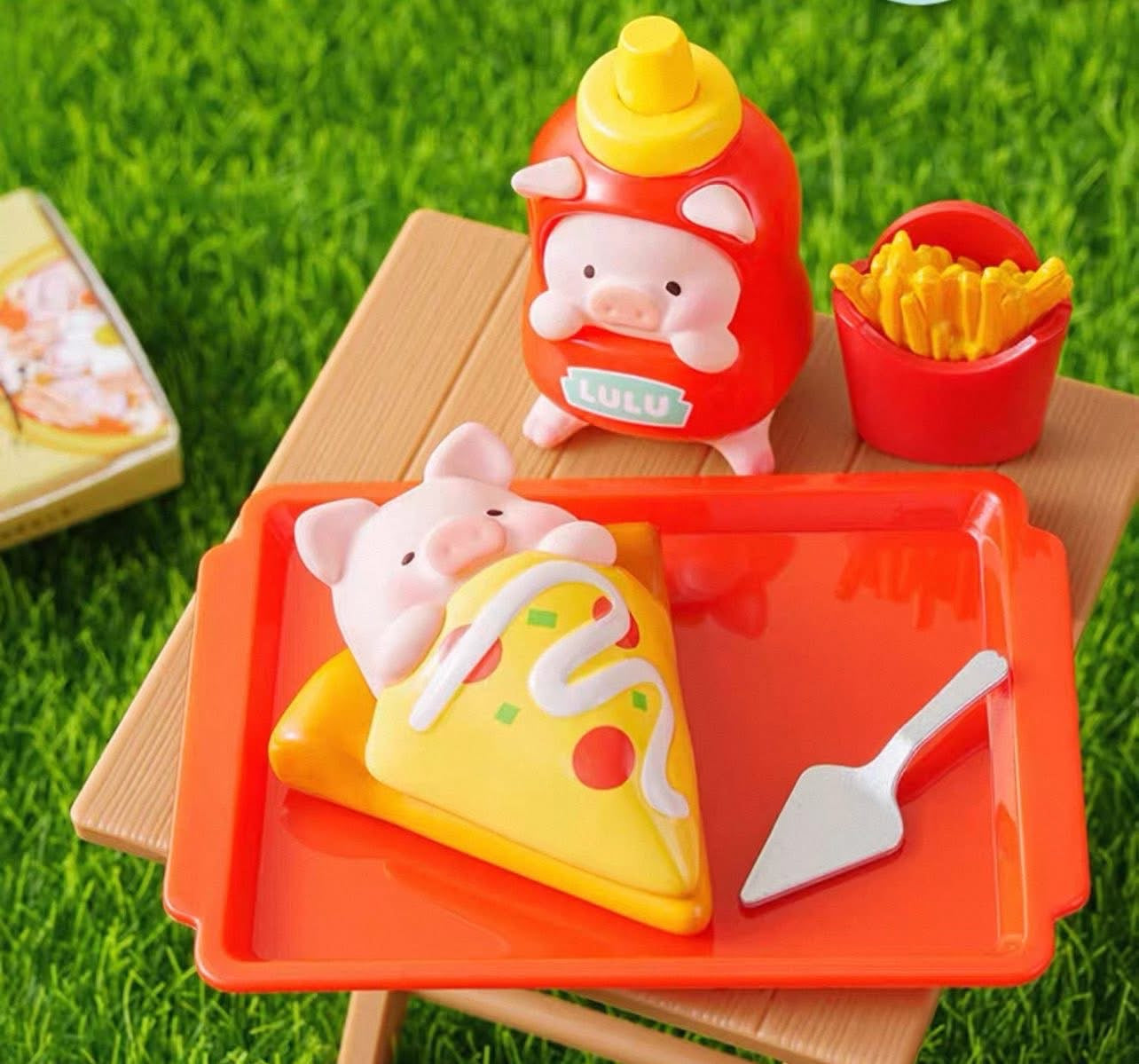 LuLu the Piggy Picnic Party Series Mini Beans Blind Bag