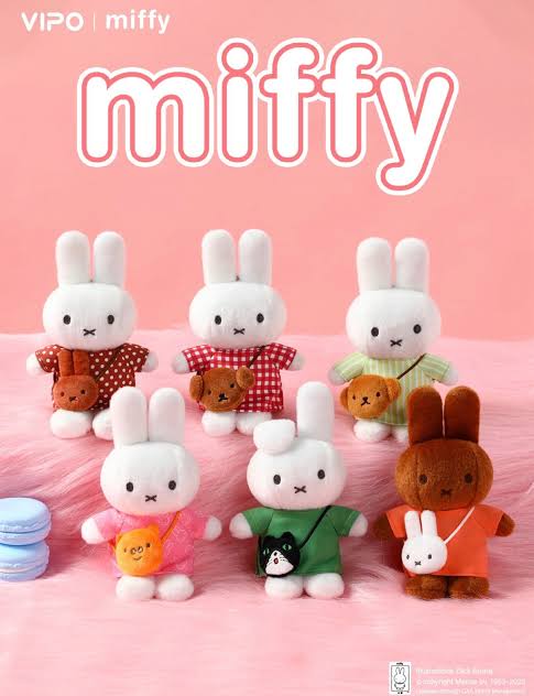 VIPO × Miffy Mini Bag Series Plush Keychain Blind Box