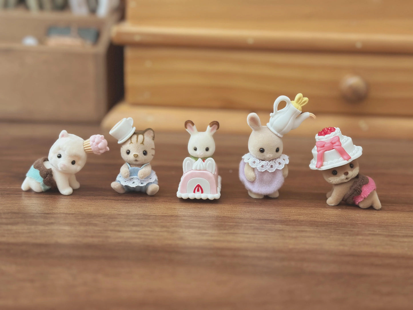 Sylvanian Families – Baking Baby Party Series Blind Bag | Collectible Figures Canada