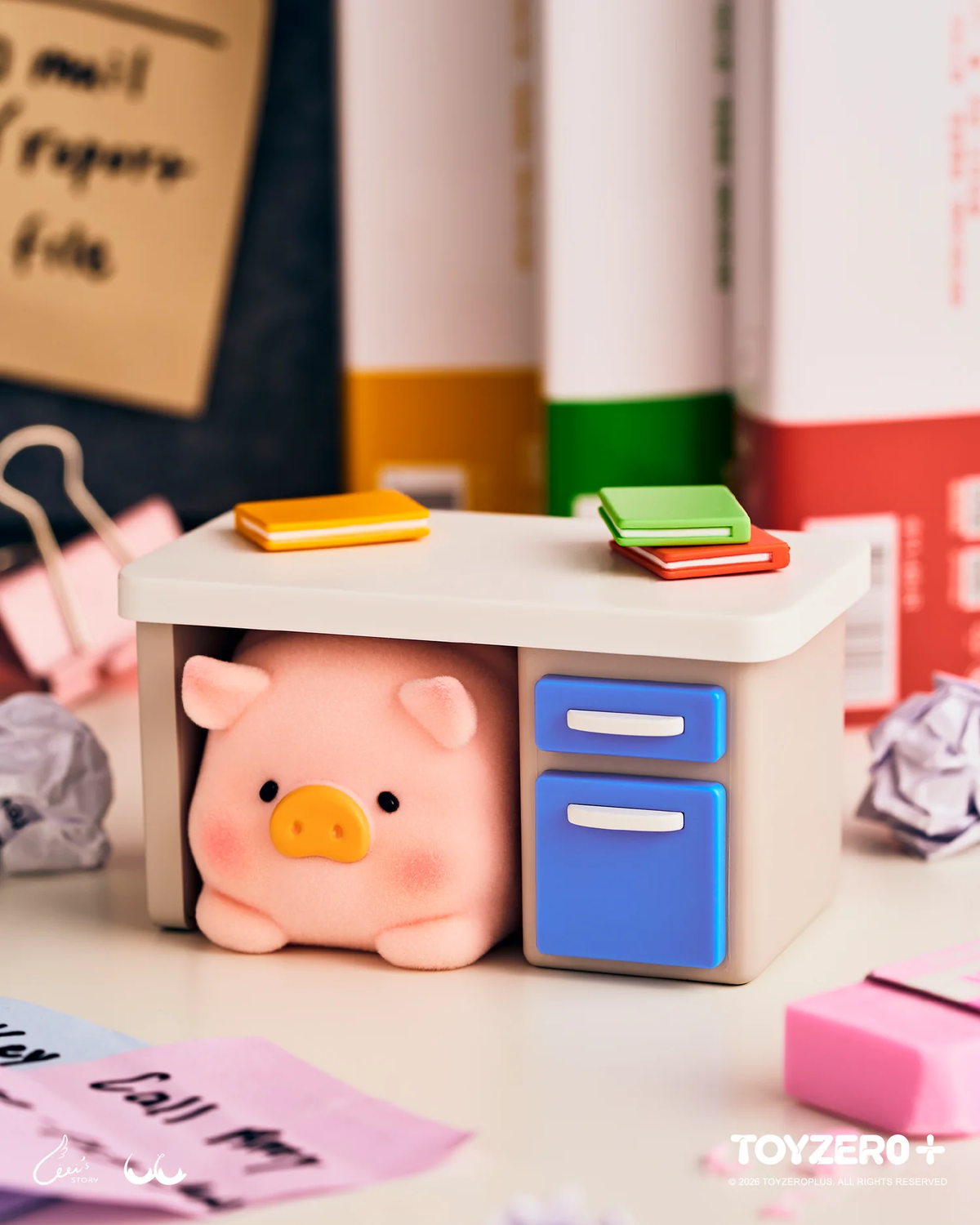 LULU The Piggy - Office Series